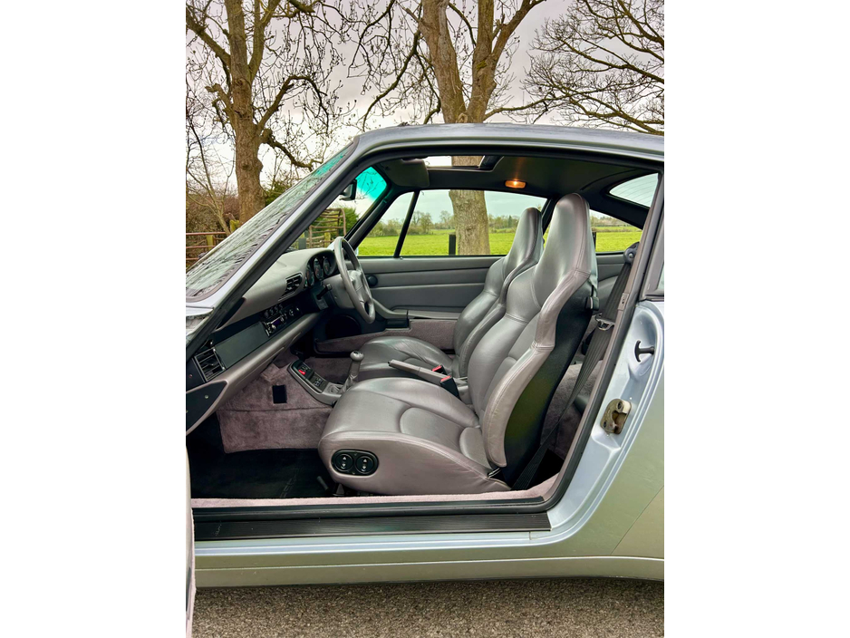 1995 Porsche 911 - image 17