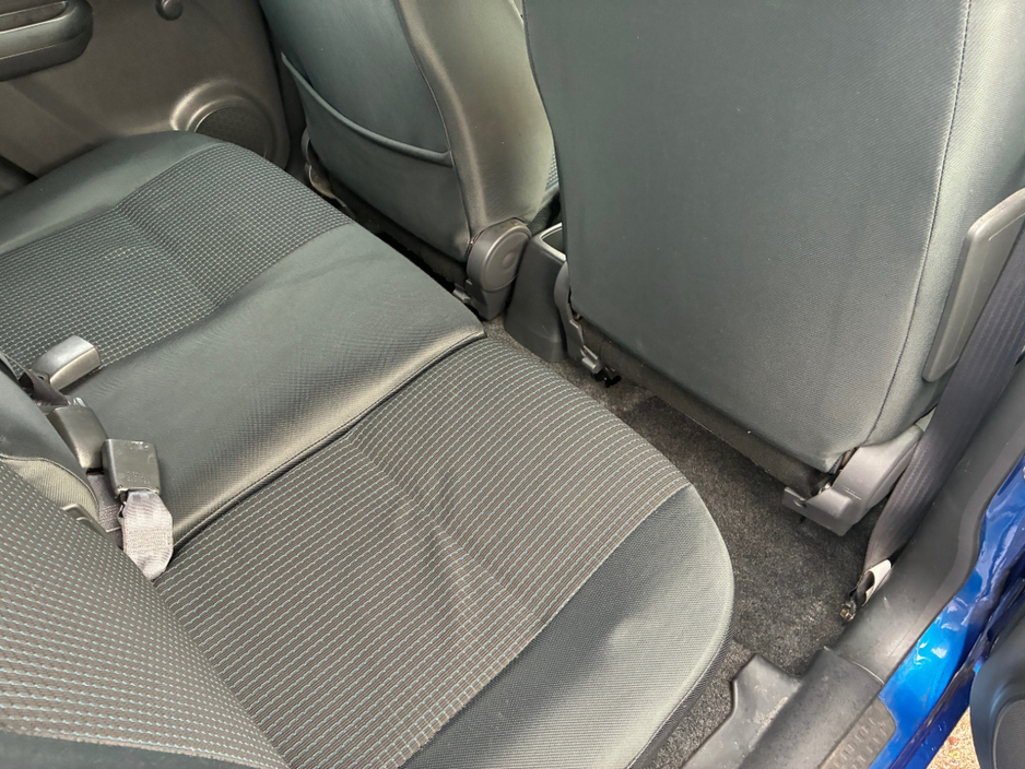 2007 Suzuki Swift - image 22