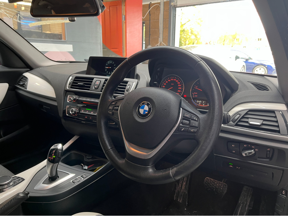 2017 BMW 1 Series - image 8