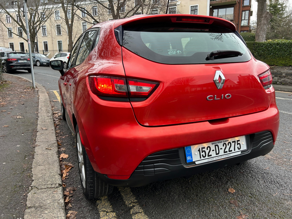 2015 Renault Clio IV DYNAMIQUE 1.2 PET 7 4DR PETROL €6,995