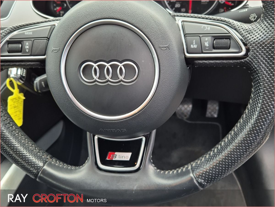 2014 Audi A4 2.0 TDI 150BHP S LINE - Full Audi Service History €12,950