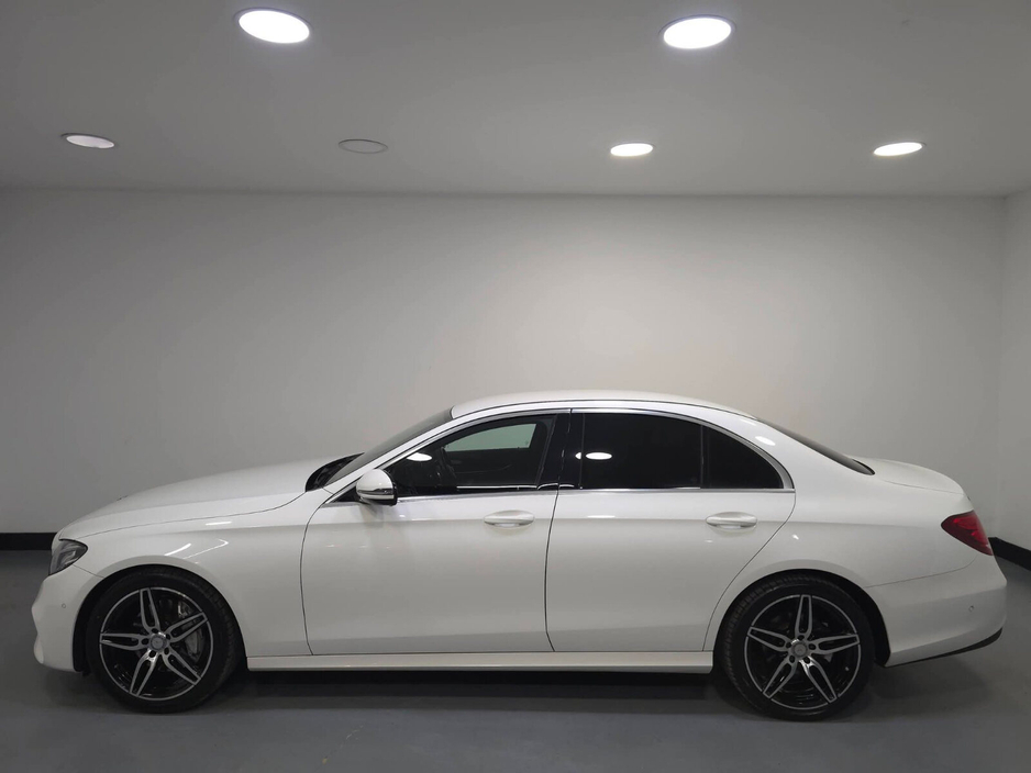 2017 Mercedes-Benz E Class - image 10