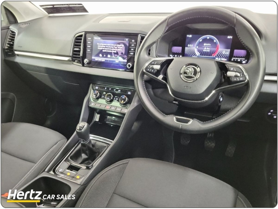 2024 Skoda Karoq - image 12