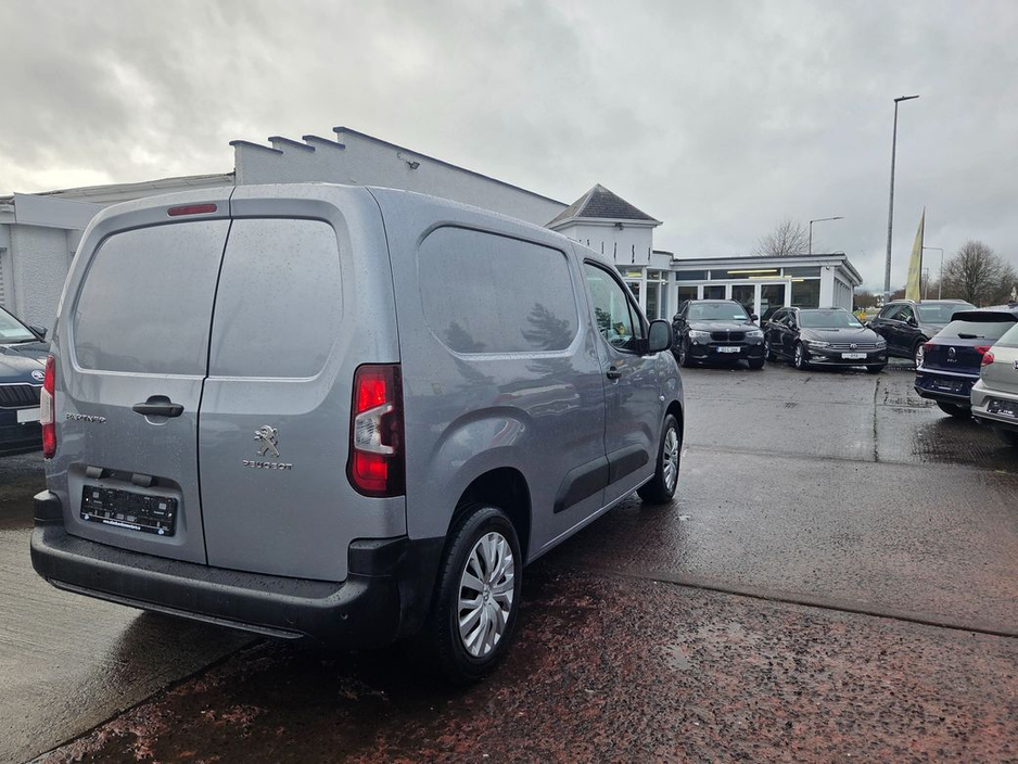2021 Peugeot Partner BLUEHDI PROFESSIONAL PREMIUM L1 €11,950