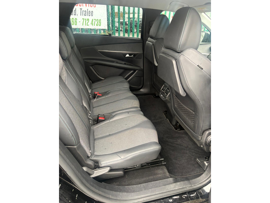 2023 Peugeot 5008 FL ALLURE 1.5 BLUE HDI 13 130 6.3 €36,950