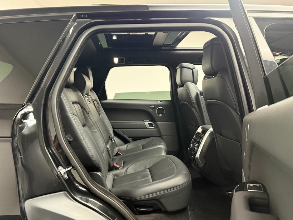 2022 Land Rover Range Rover Sport - image 12
