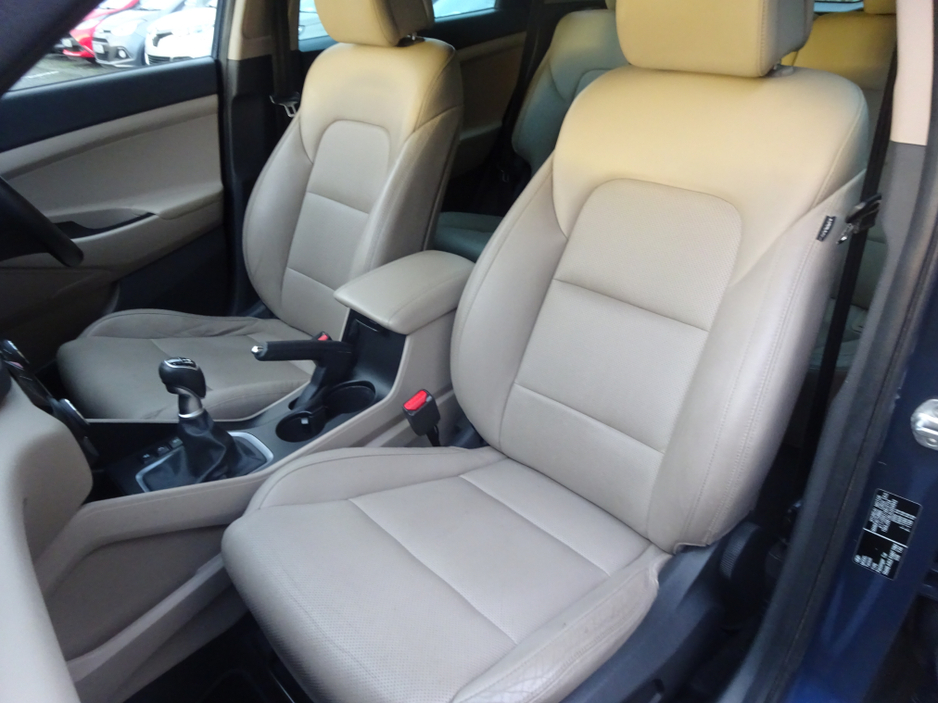2017 Hyundai Tucson 1.7 EXECUTIVE 5 DOOR LOW MILEAGE €11,950