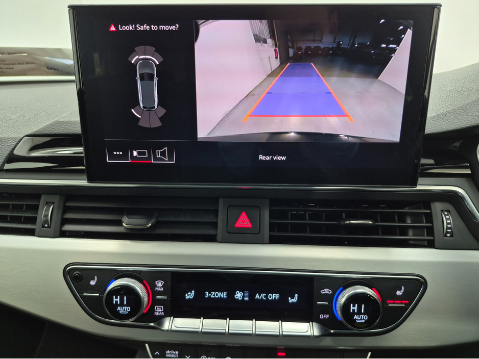 2023 Audi A4 - image 12