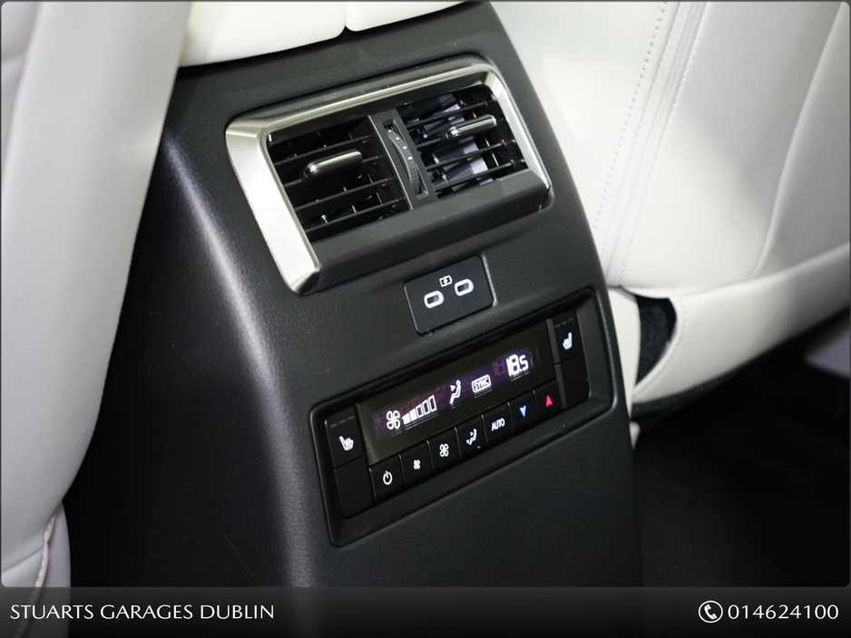 2024 Mazda CX-80 - image 17