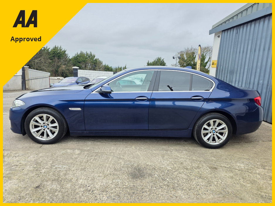 2016 BMW 5 Series - image 5