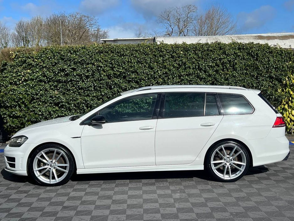 2016 Volkswagen Golf - image 3