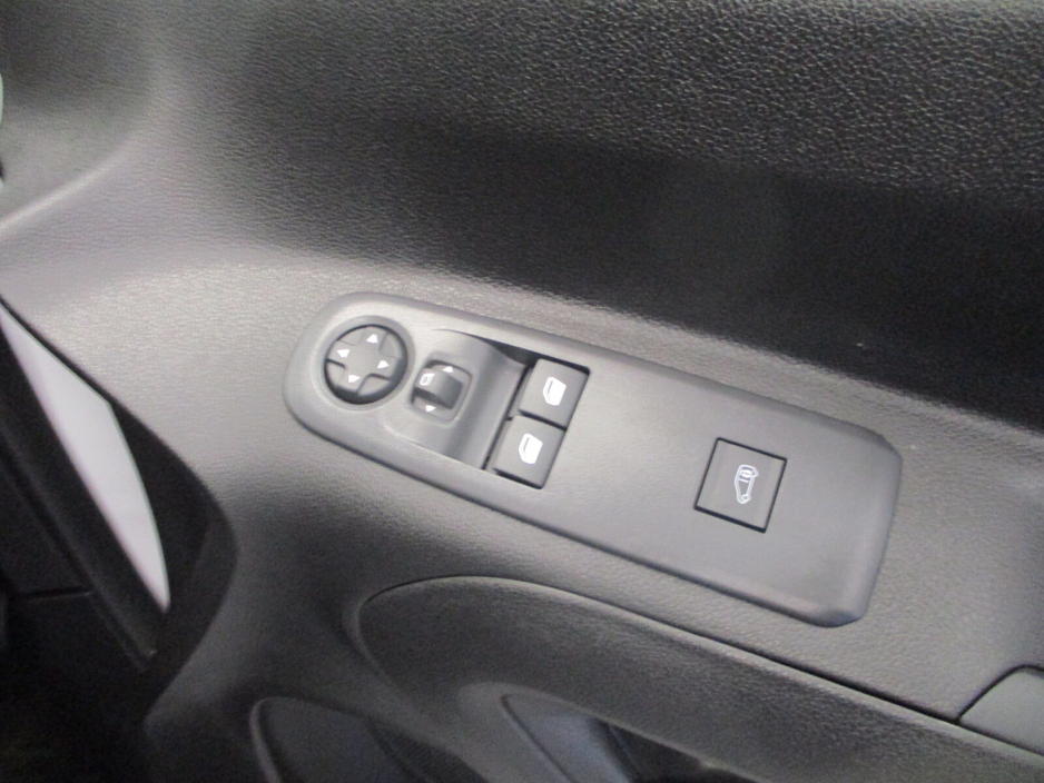 2026 Fiat Doblo - image 14