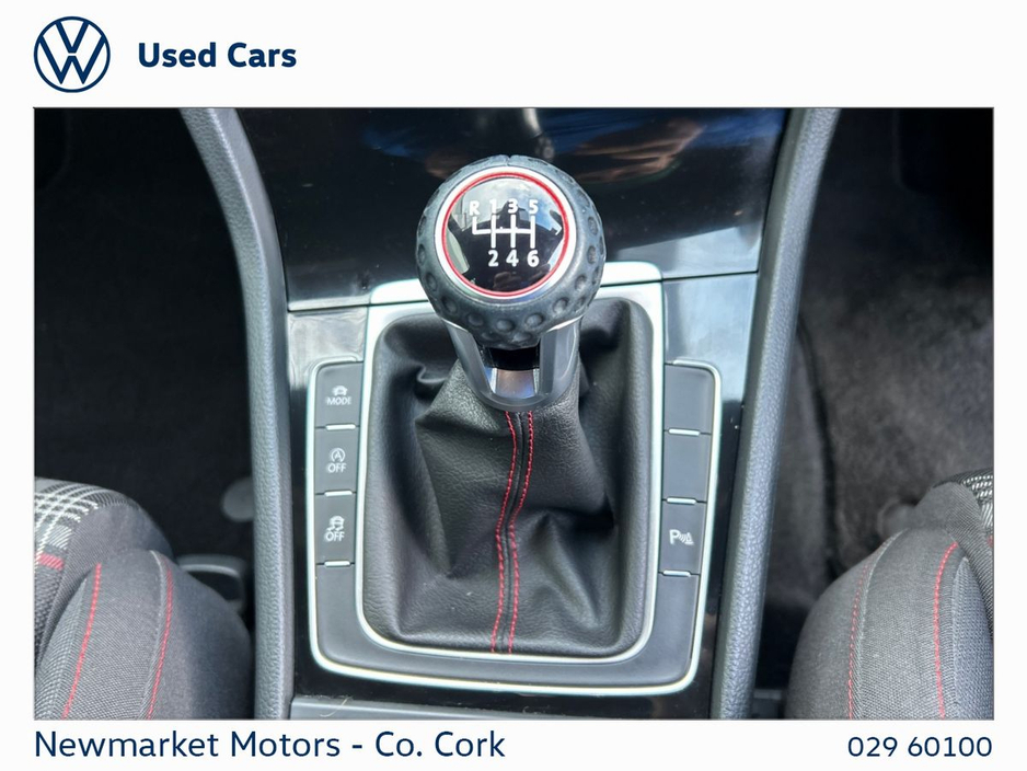 2020 Volkswagen Golf - image 12