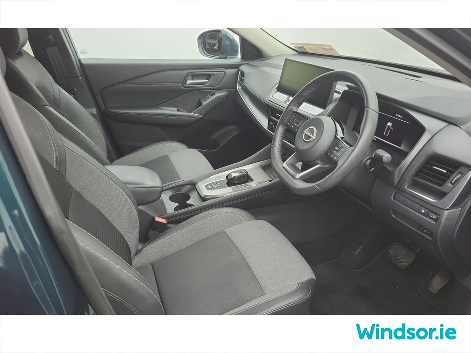 2025 Nissan Qashqai ePOWER QASHQAI SV PREMIUM €40,495