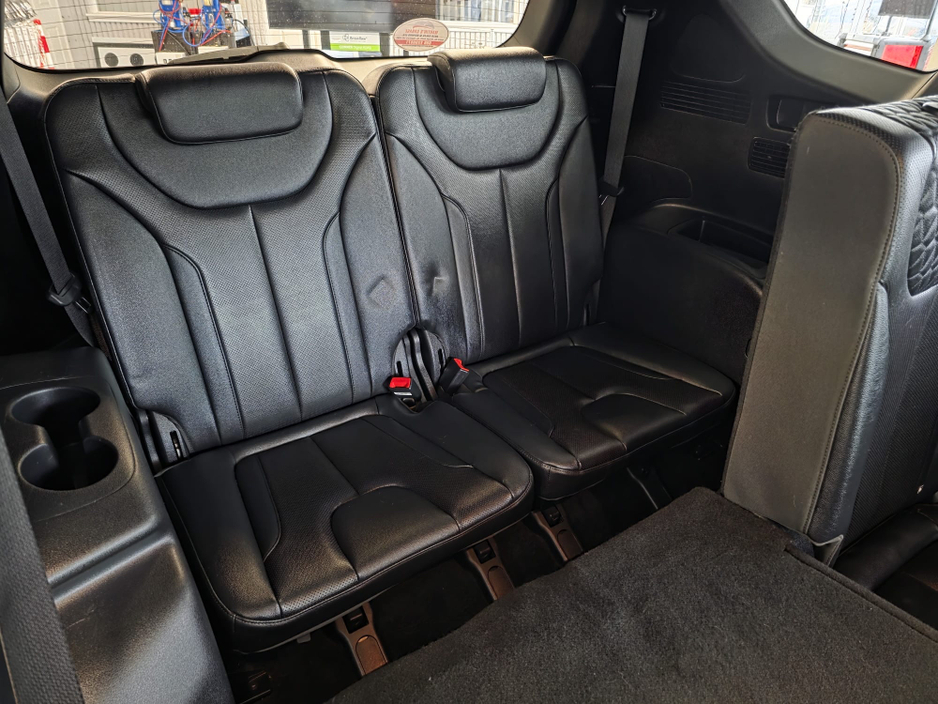 2019 Hyundai Santa Fe - image 16