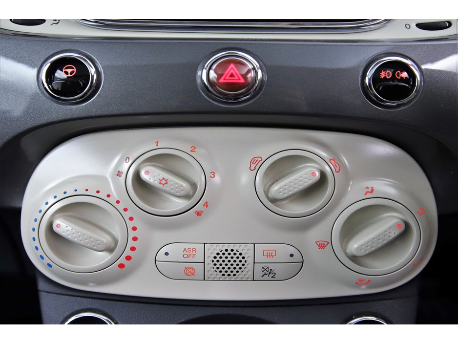 2017 Fiat 500 - image 20