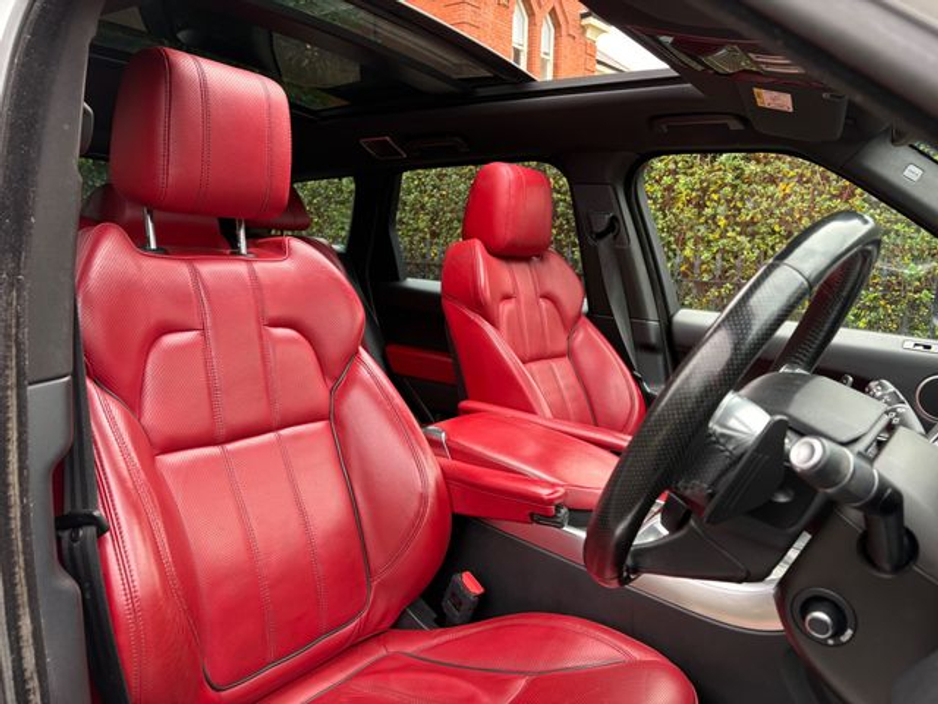 2016 Land Rover Range Rover Sport HSE DYNAMIC - MASSIVE SPEC €31,950