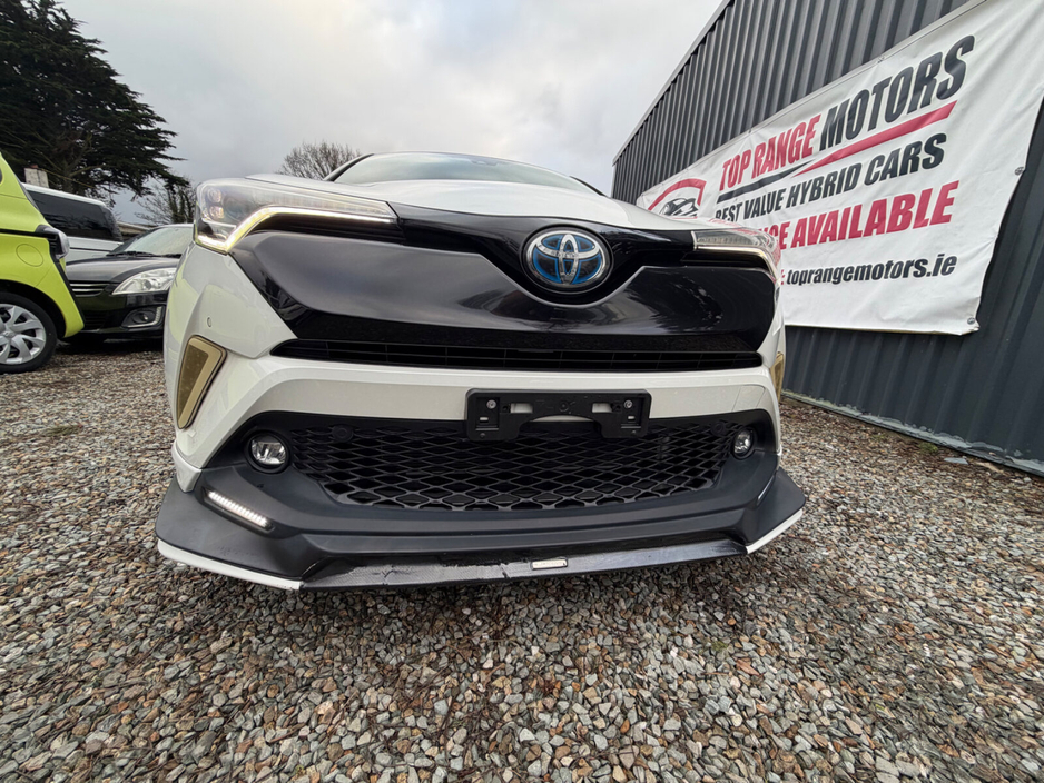 2018 Toyota C-HR 1.8 HYBRID SOL €19,500