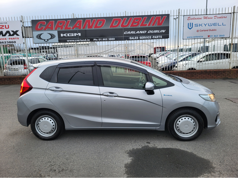 2019 Honda Fit - image 3