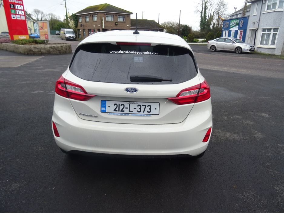 2021 Ford Fiesta CONNECTED  1.0T " metallic white" €16,950