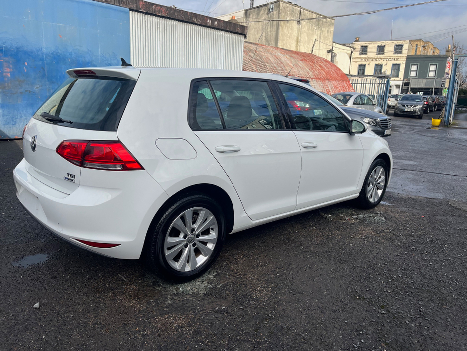 2014 Volkswagen Golf 1.2 COMFORTLINE AUTOMATIC €12,450