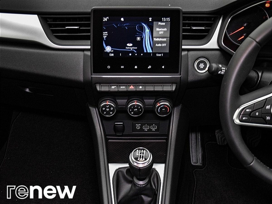 2022 Renault Captur - image 27