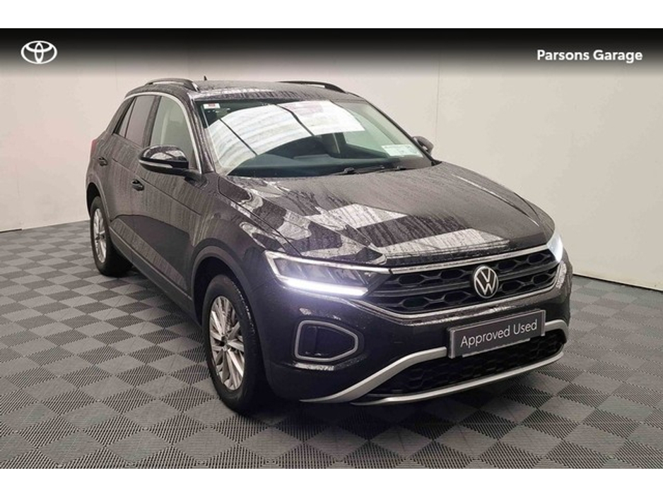 2022 Volkswagen T-Roc LIFE 2.0 TDI MANUAL 6SPEED FWD 116HP 5 5DR €29,995