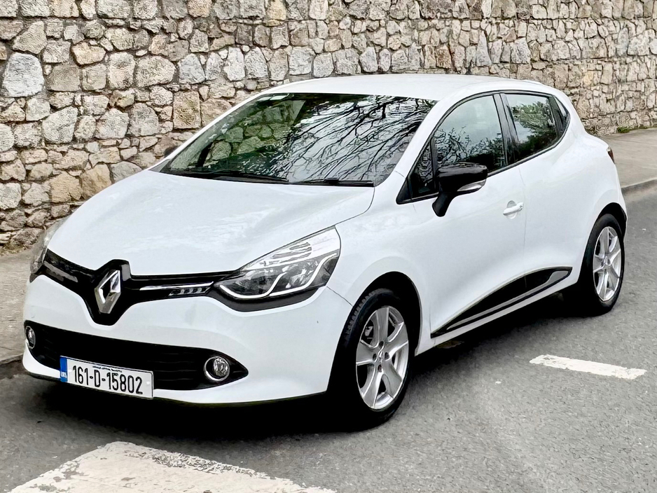 2016 Renault Clio - image 10