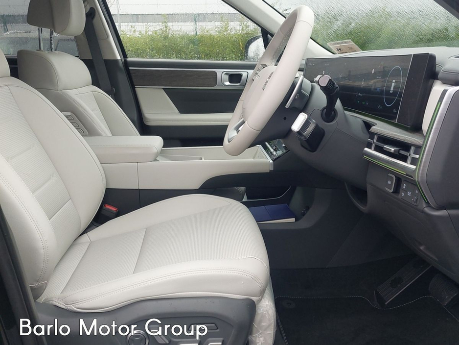 2026 Hyundai Santa Fe - image 9