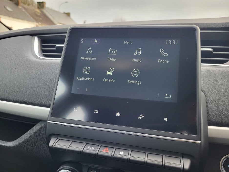 2022 Renault Zoe Iconic Rapid Charge 50Kwh R135, Long Range, Full Renault History €14,950