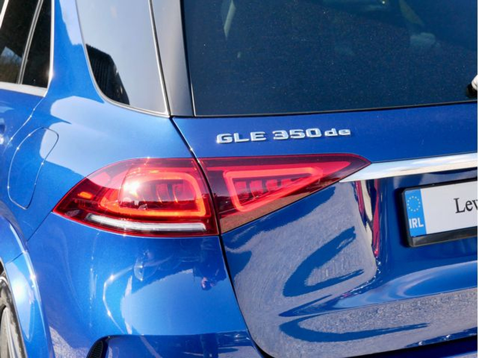 2022 Mercedes-Benz GLE Class - image 12