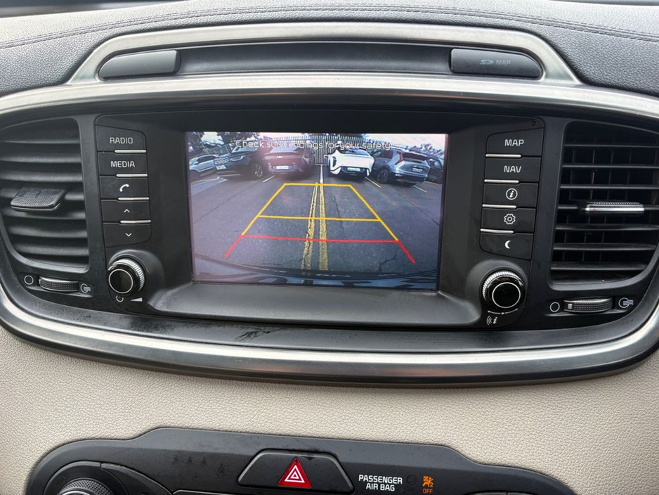 2016 Kia Sorento - image 16
