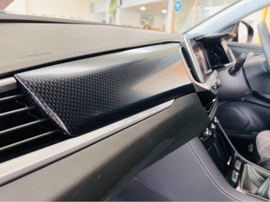 2024 Opel Grandland NOW SOLD THANK YOU www.bolands.ie Est.1955