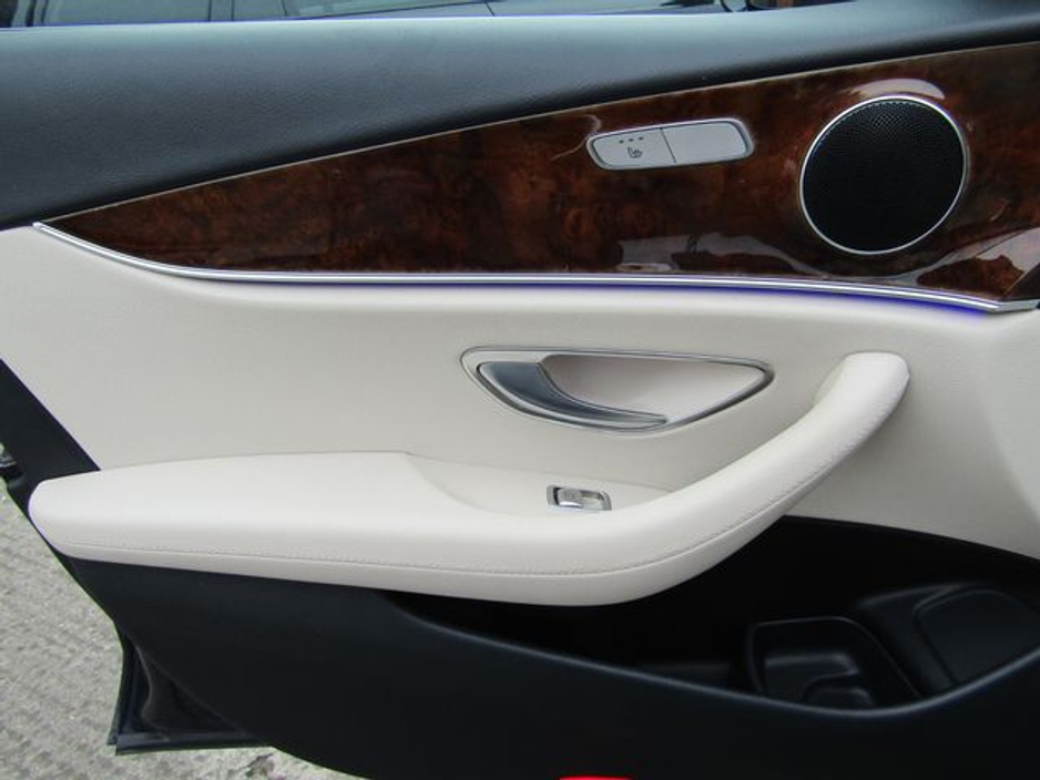 2017 Mercedes-Benz E Class E 220 d D Avantgarde 4DR Auto €15,950