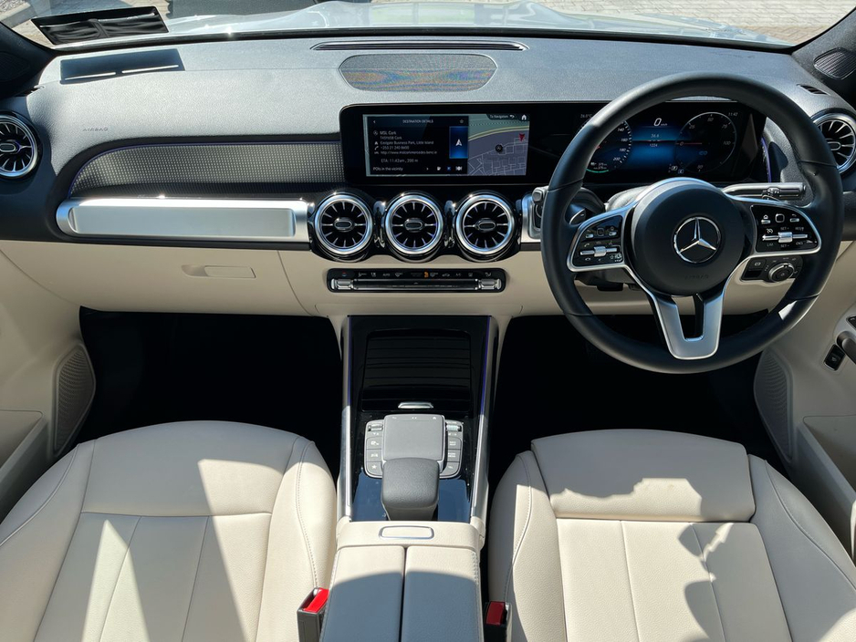 2025 Mercedes-Benz EQB - image 10