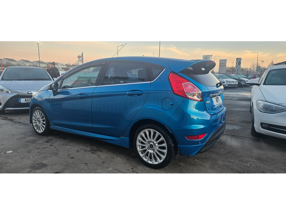 2014 Ford Fiesta auto 1.0 eco zetec s/titanium fully loaded low kms €8,750