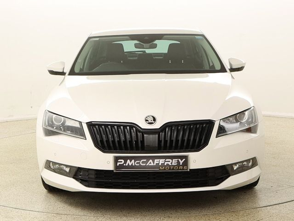 2019 Skoda Superb  €16,950