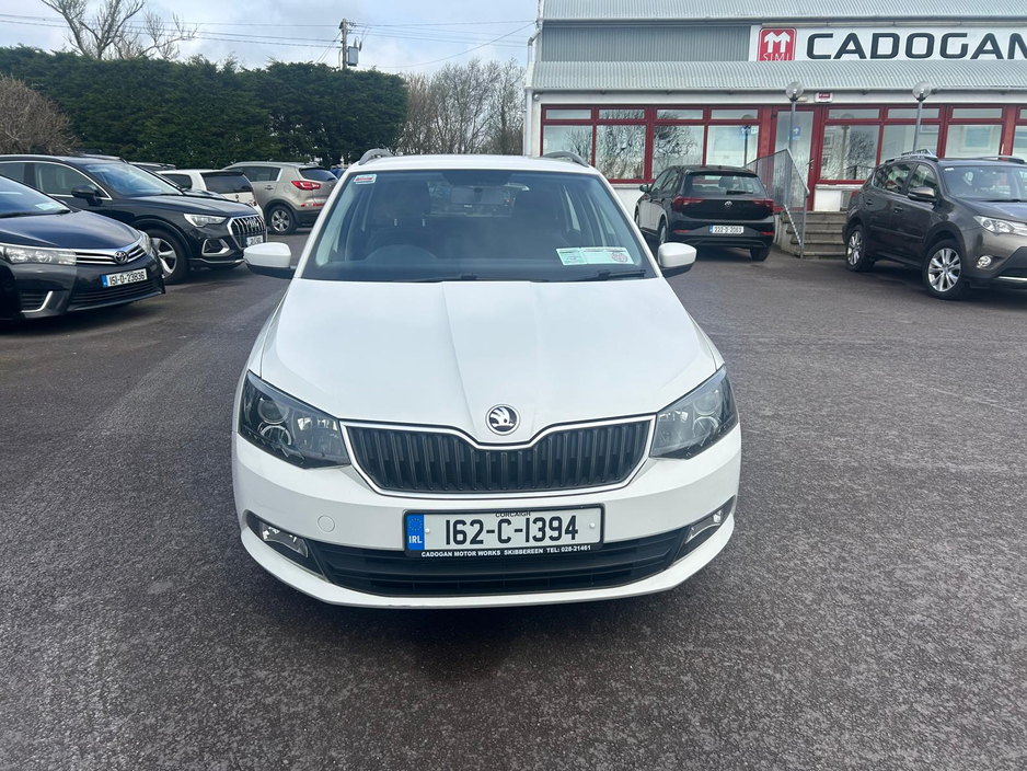 2016 Skoda Fabia - image 2