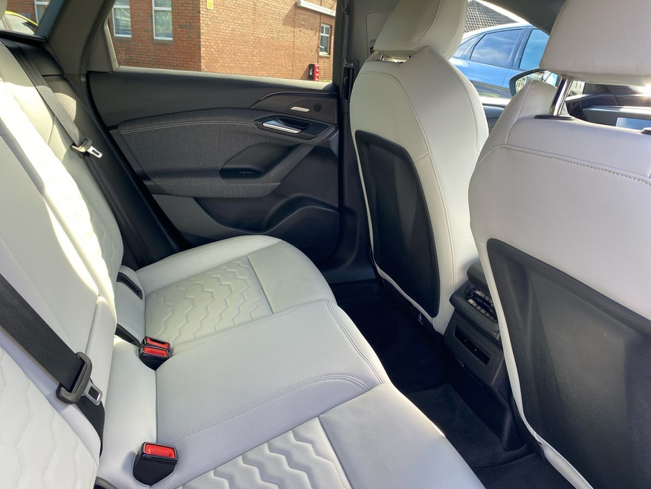 2025 Audi A6 - image 22