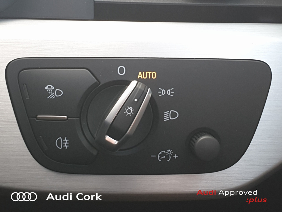 2022 Audi A4 2.0 35TDI 163BHP S-LINE AUTOMATIC WITH AMBIENT LIGHTING €36,995
