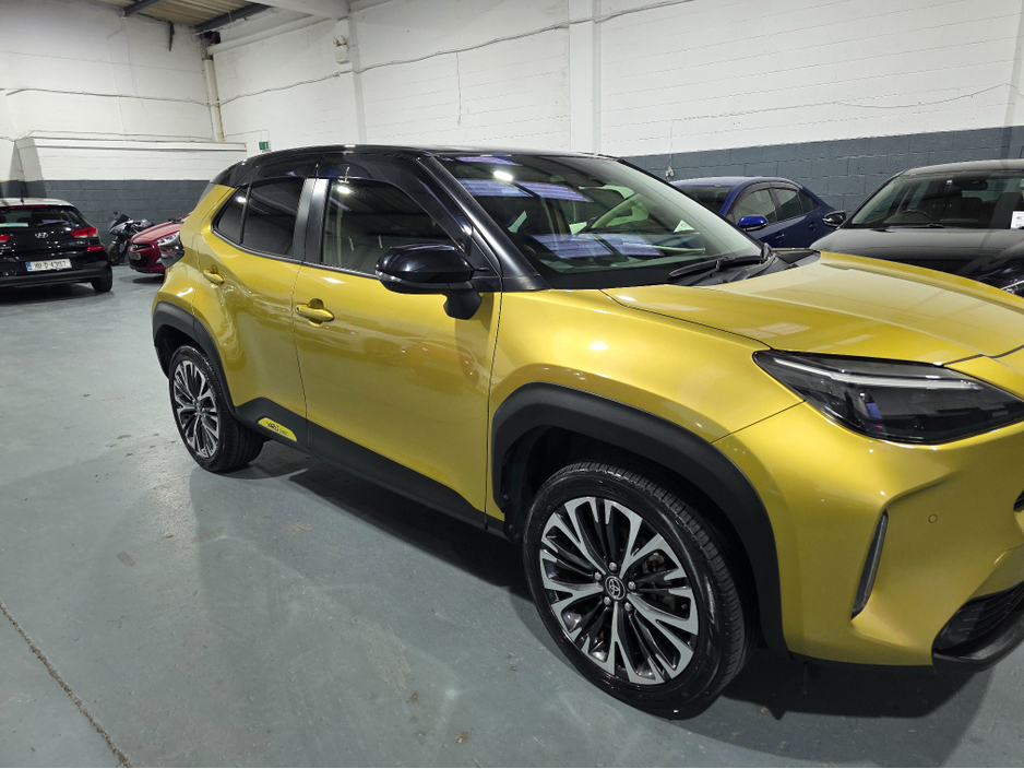 2021 Toyota Yaris Cross - image 7