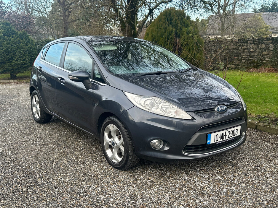 2010 Ford Fiesta 1.25 82 PS Titanium €3,950