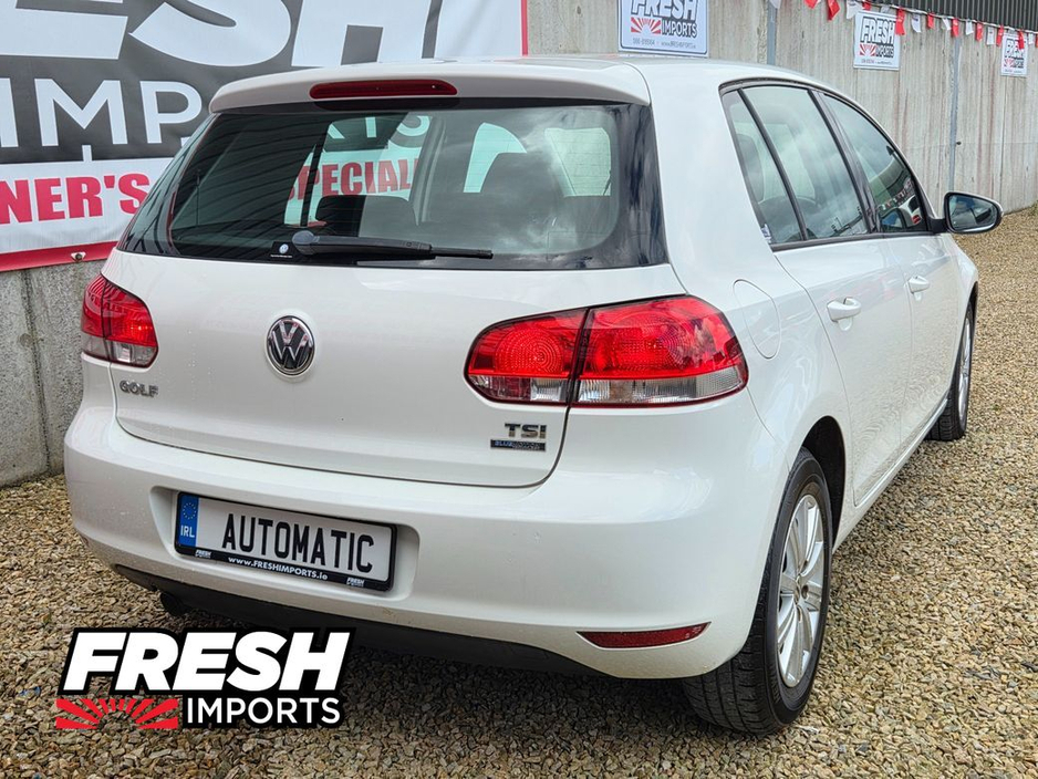 2013 Volkswagen Golf - image 4