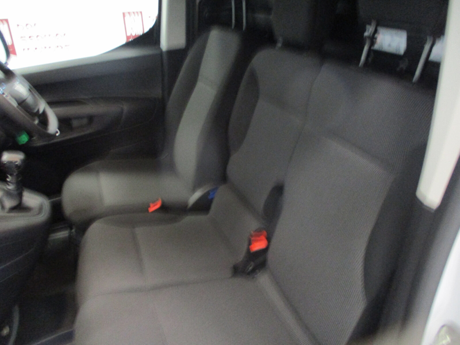 2026 Fiat Doblo - image 12