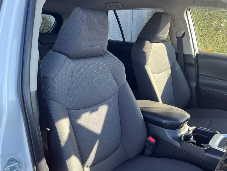2020 Toyota Rav4 - image 11