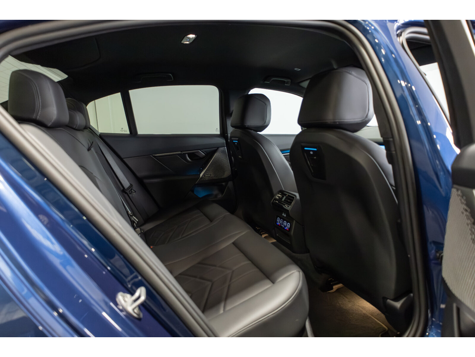 2025 BMW 5 Series 530e M Sport €64,950