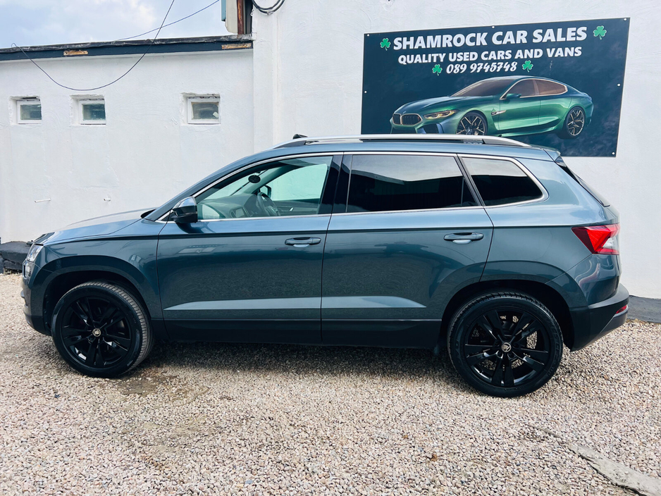 2018 Skoda Karoq - image 2