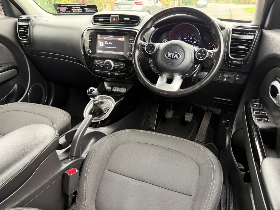 2017 Kia Soul 1.6 Petrol 5dr Hatchback | Low mileage | 2 keys | Service history | Sold serviced and valeted with warranty provided. €12,900