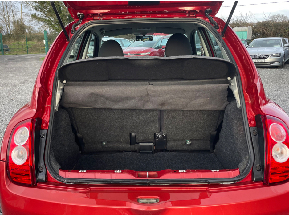 2011 Nissan Micra - image 9