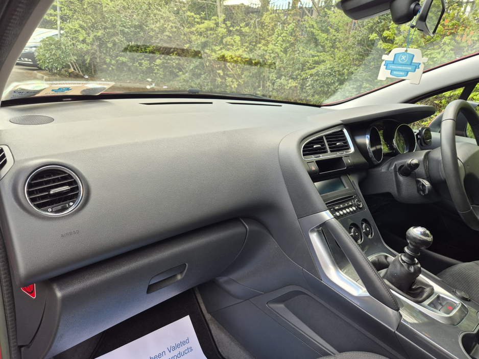 2013 Peugeot 3008 - image 17